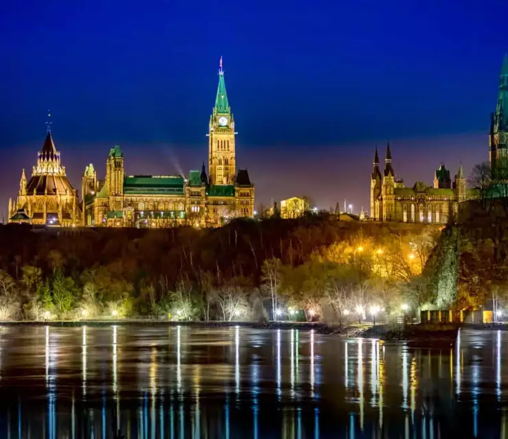 IRCC continues to evaluate Express Entry options, but will resume FSWP and CEC invitations in 2022