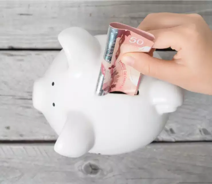 Canada announces new immigration fees for 2022