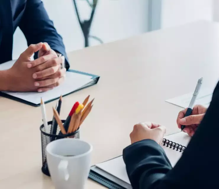 Canada sees record-high job vacancies in the first quarter of 2022