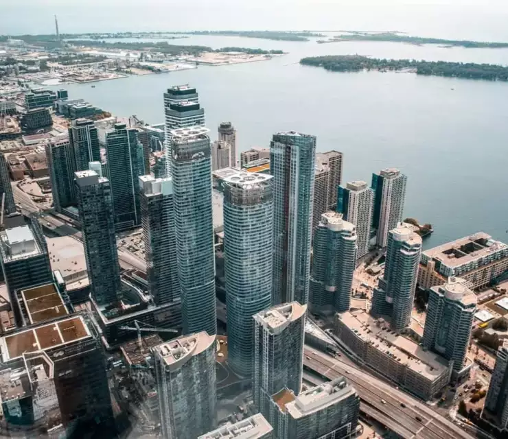Will Canada welcome over 500,000 new immigrants per year?