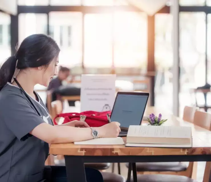 IRCC creates transition period for distance learning measures